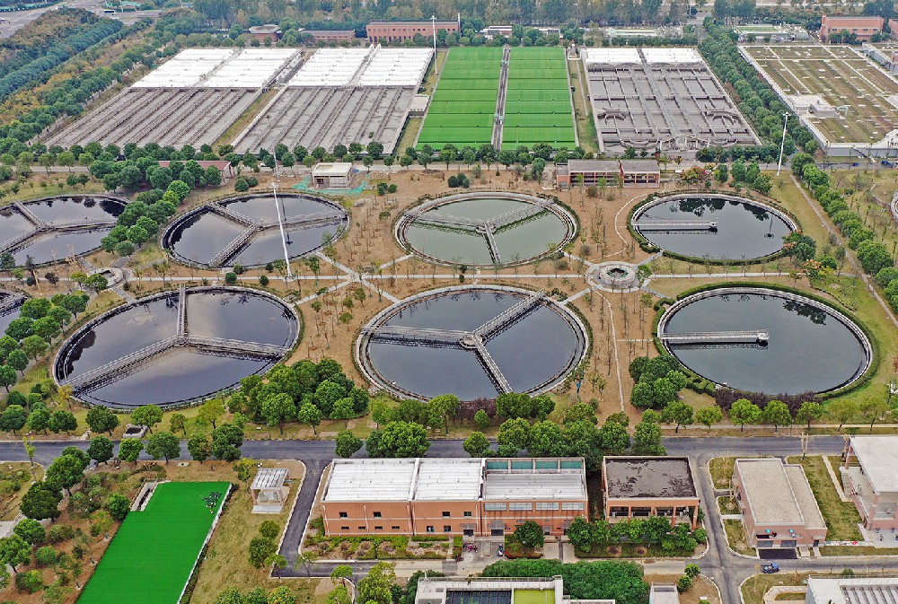 高污水流量下控制总磷